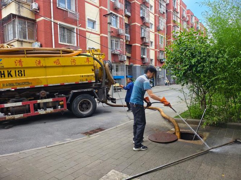 警惕化粪池清理的常见误区